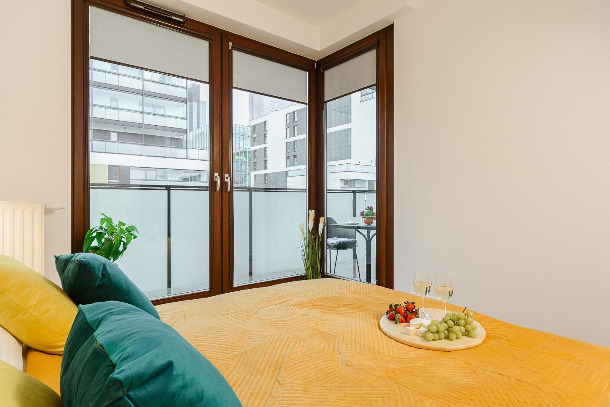 Luxury Apartments Mennica Residence With Parking วอร์ซอ ภายนอก รูปภาพ