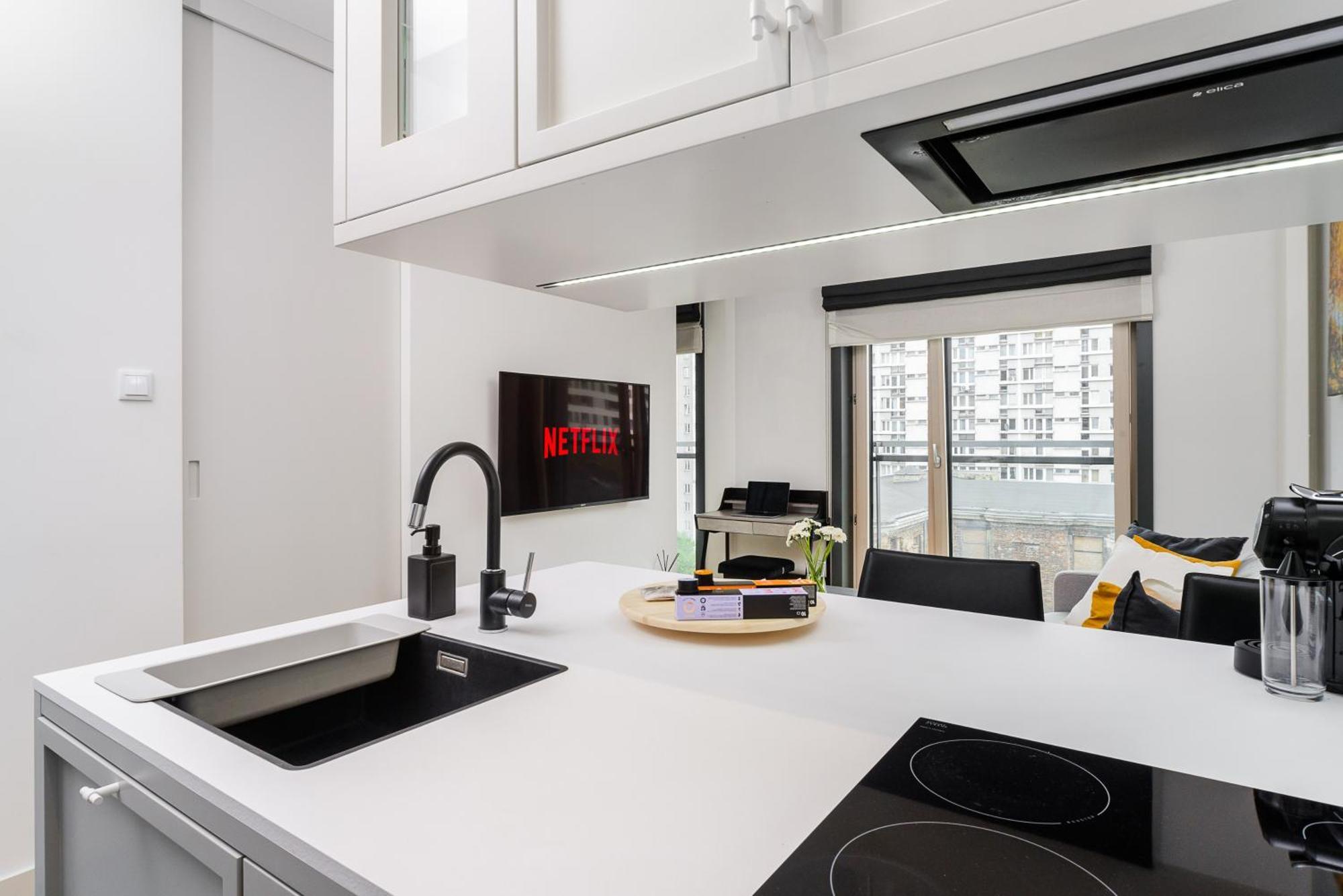 Luxury Apartments Mennica Residence With Parking วอร์ซอ ภายนอก รูปภาพ
