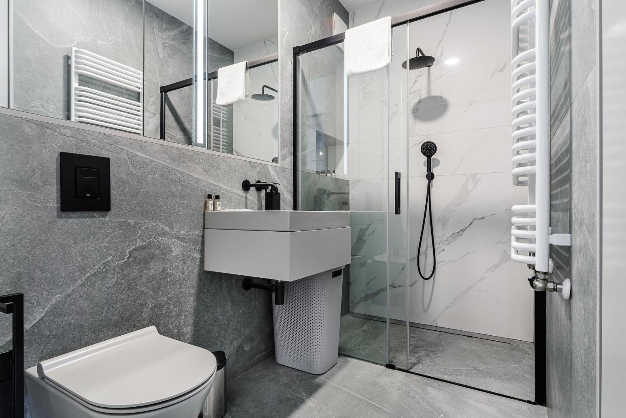 Luxury Apartments Mennica Residence With Parking วอร์ซอ ภายนอก รูปภาพ